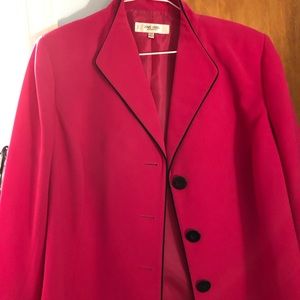 Size 18W Jones Studio Blazer